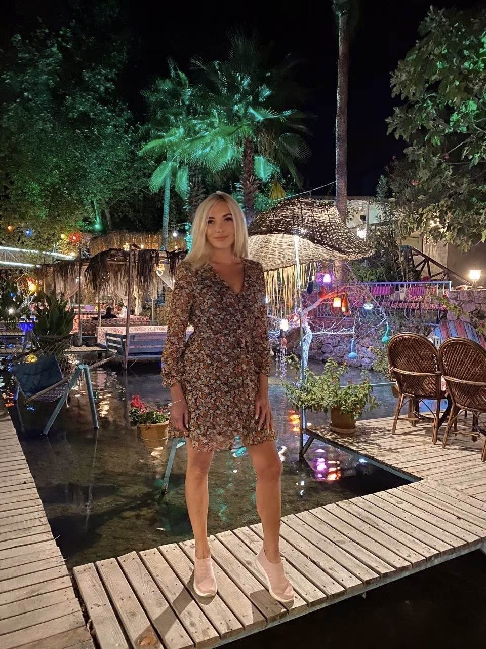 Yuliia 47 Berlin Germany Seeking a man who communicates with his bride