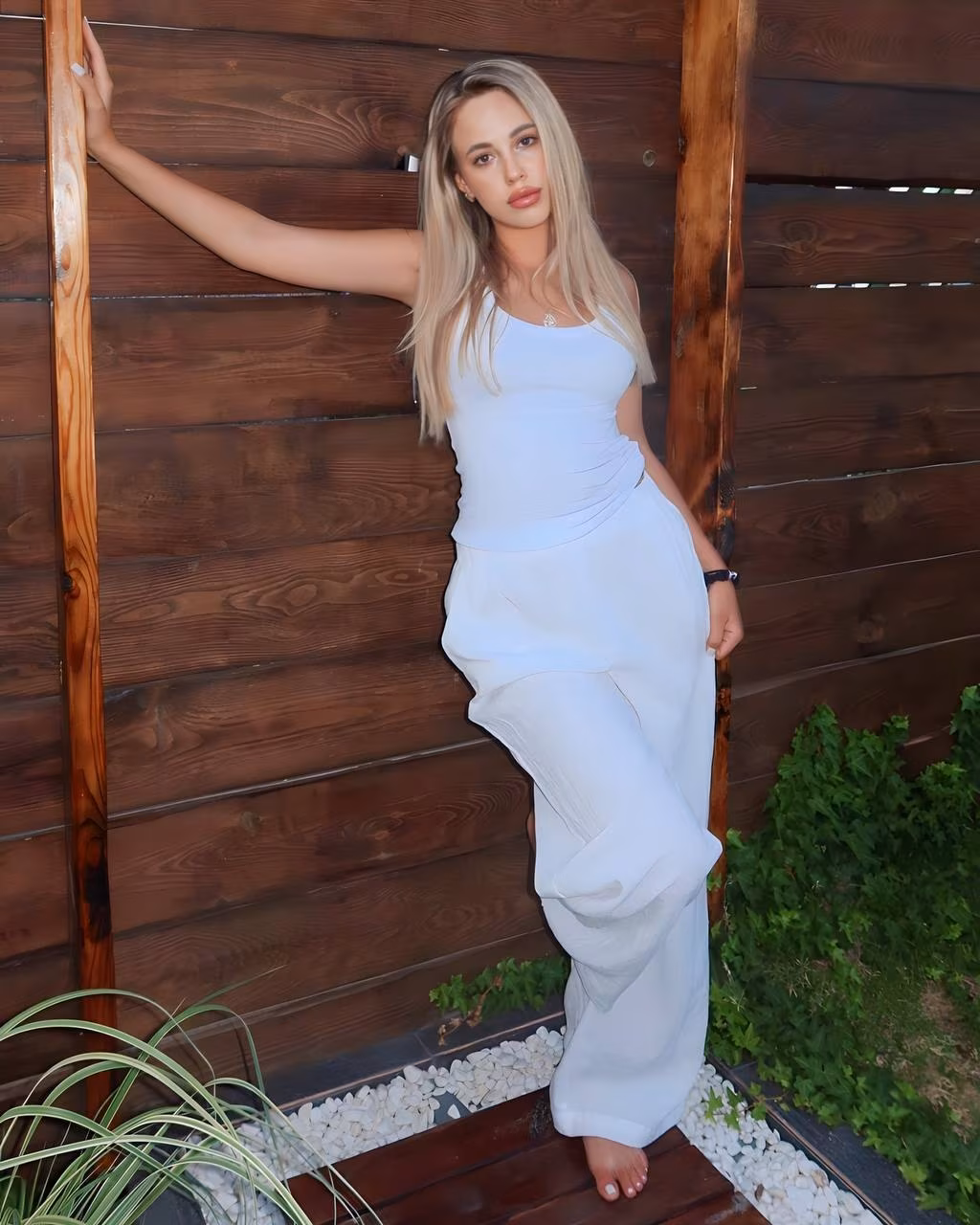 Vlada 22 Odesa Ukraine Want to be your princess and bride
