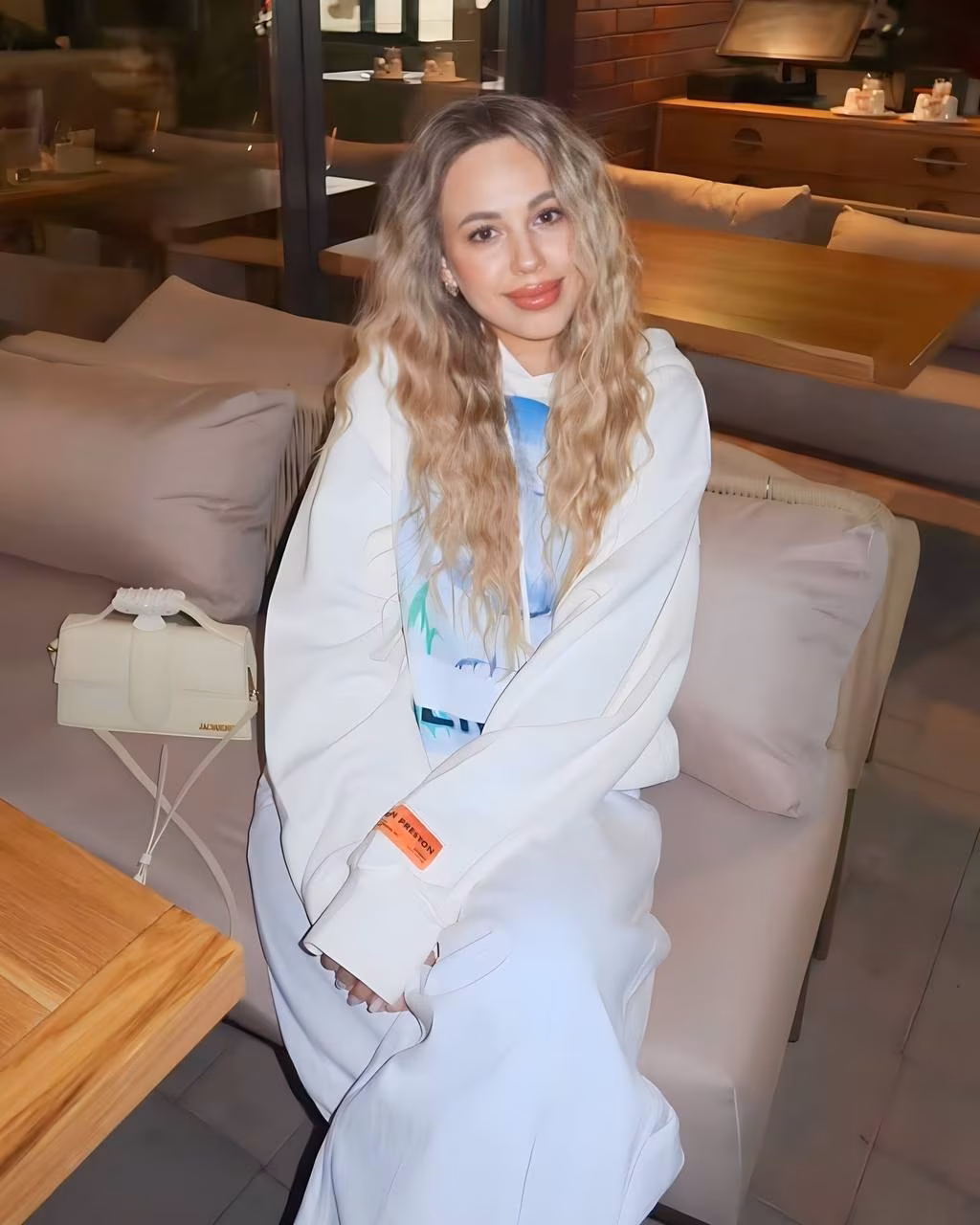 Vlada 22 Odesa Ukraine Want to be your princess and bride