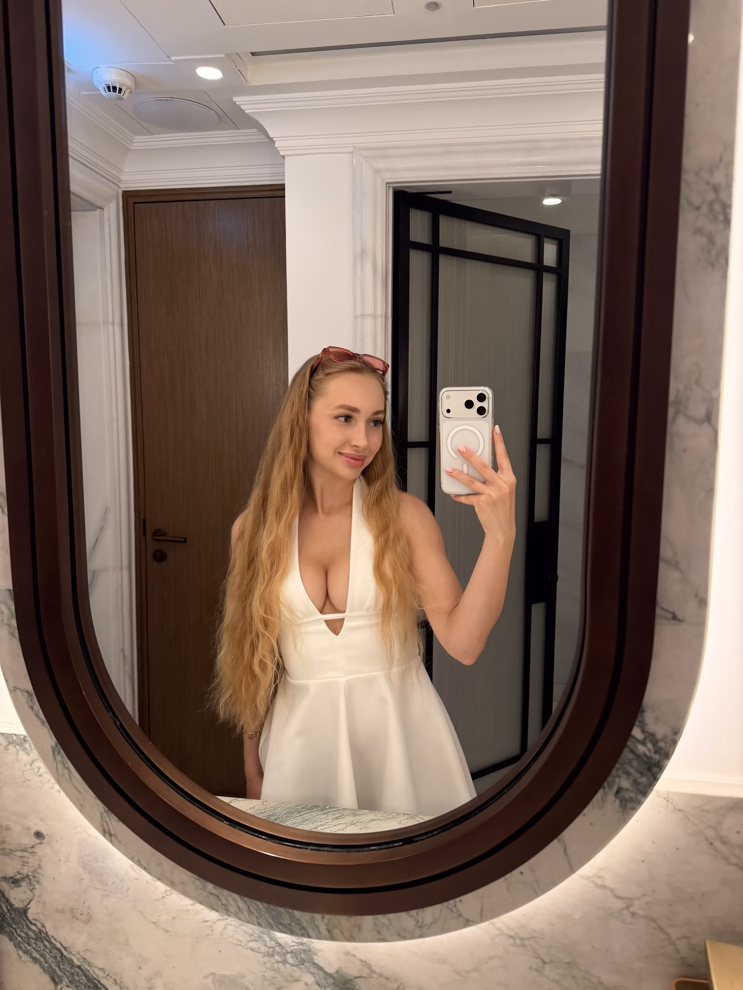 Svitlana 26 Kyiv Ukraine Want to share my dreams as your bride