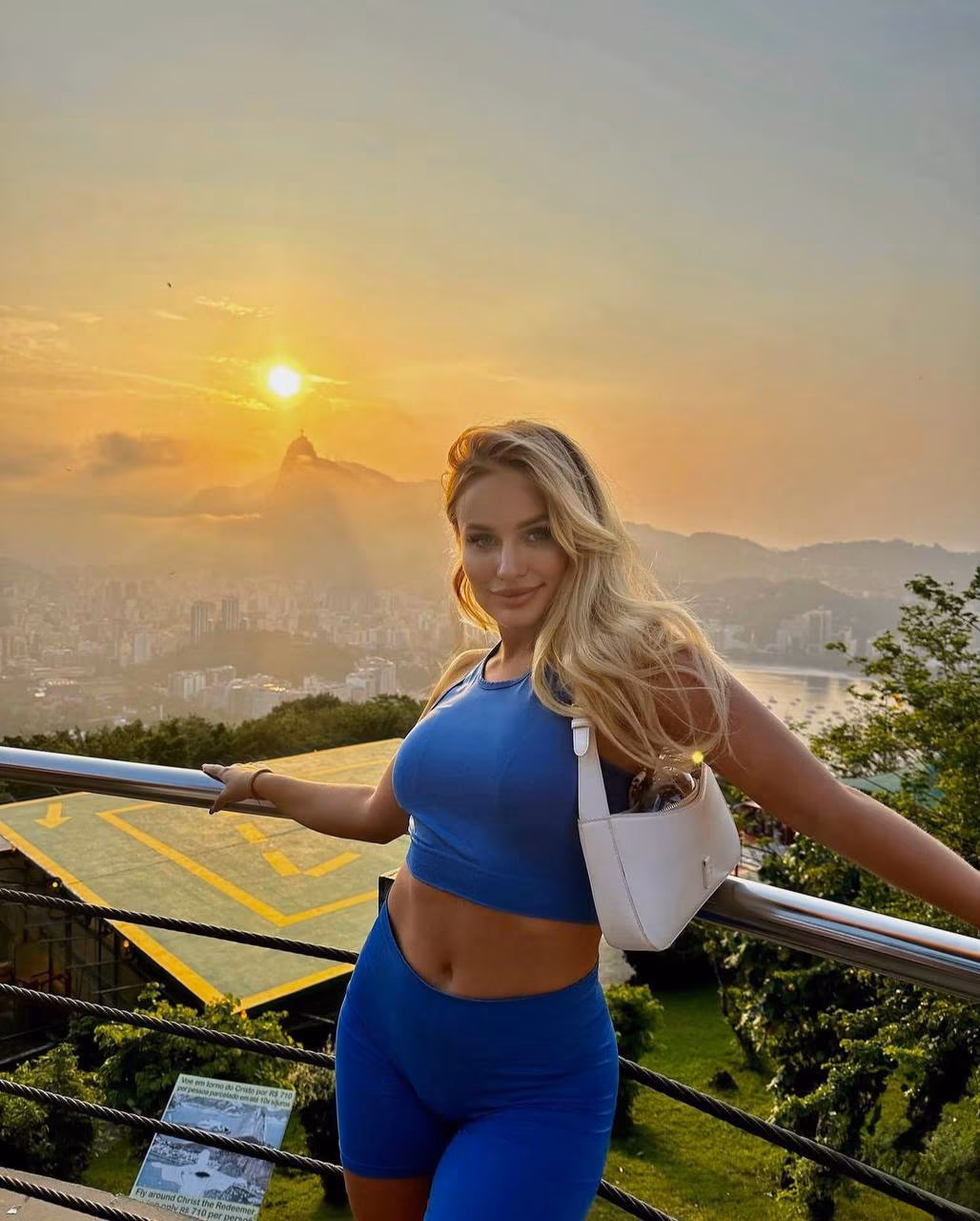 Elina 32 Hamburg Germany I am ready to be a passionate bride