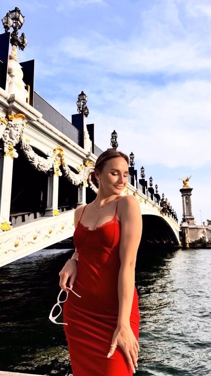 Oksana 31 Frankfurt am Main Germany I want to be a joyful bride
