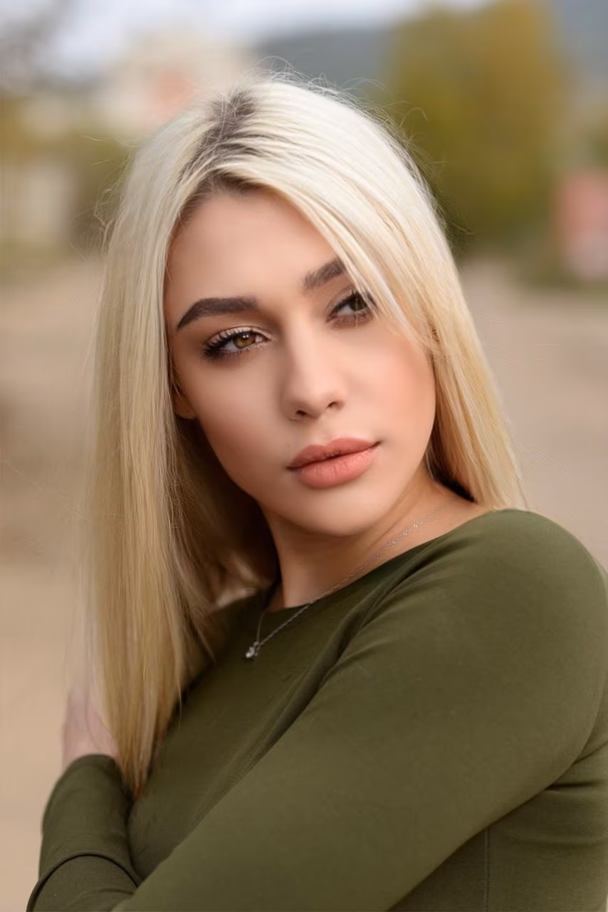 Olga 25 Kazan' Russia I want to be your one and only bride