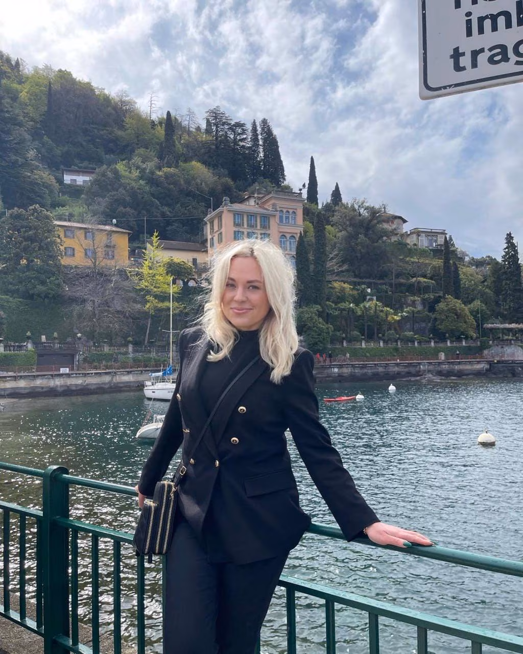 Victoria 51 Berlin Germany Looking for a man who is patient with his bride