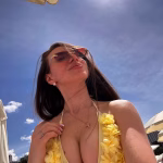 Diana 21 Kyiv Ukraine Looking for a man who never gives up on his bride