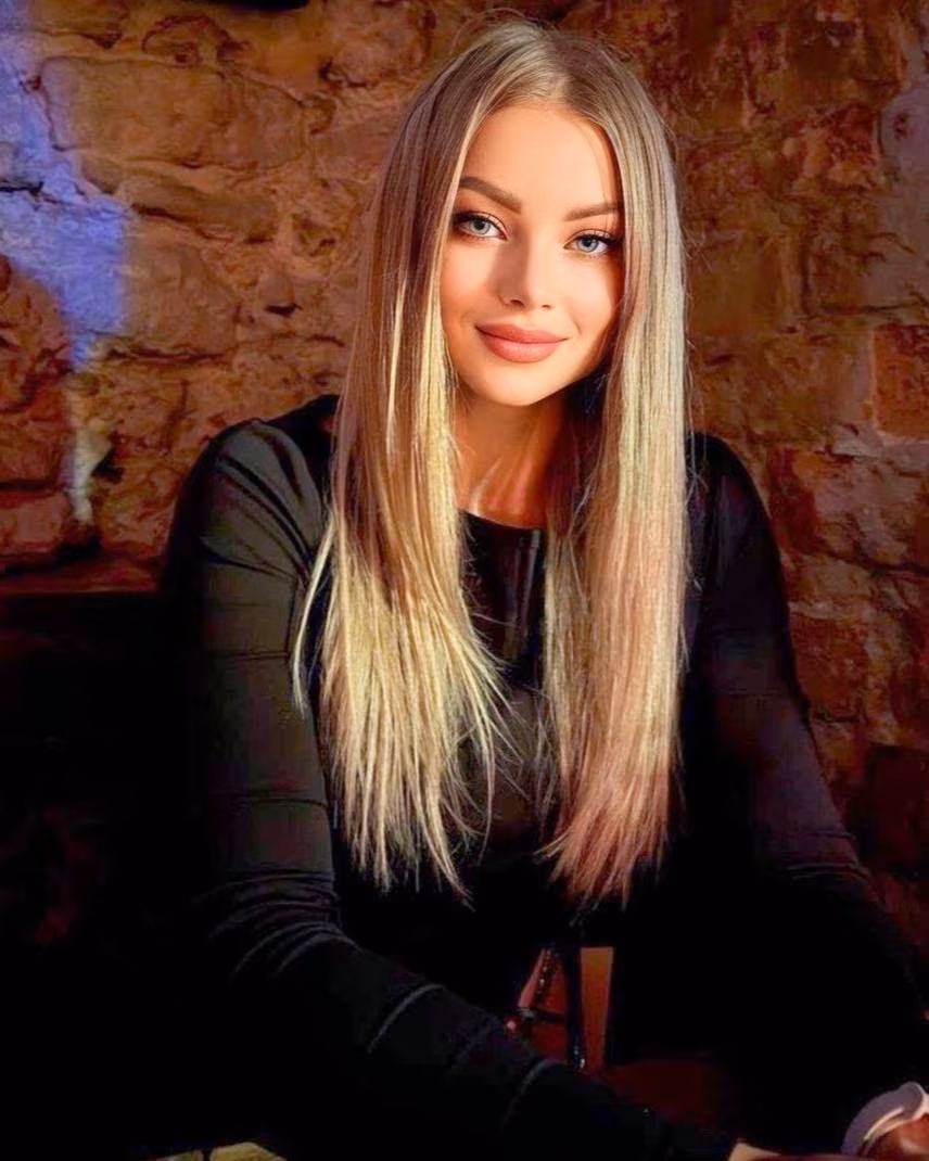 Anna 35 Ivano-Frankivsk Ukraine Want to be your best friend and bride