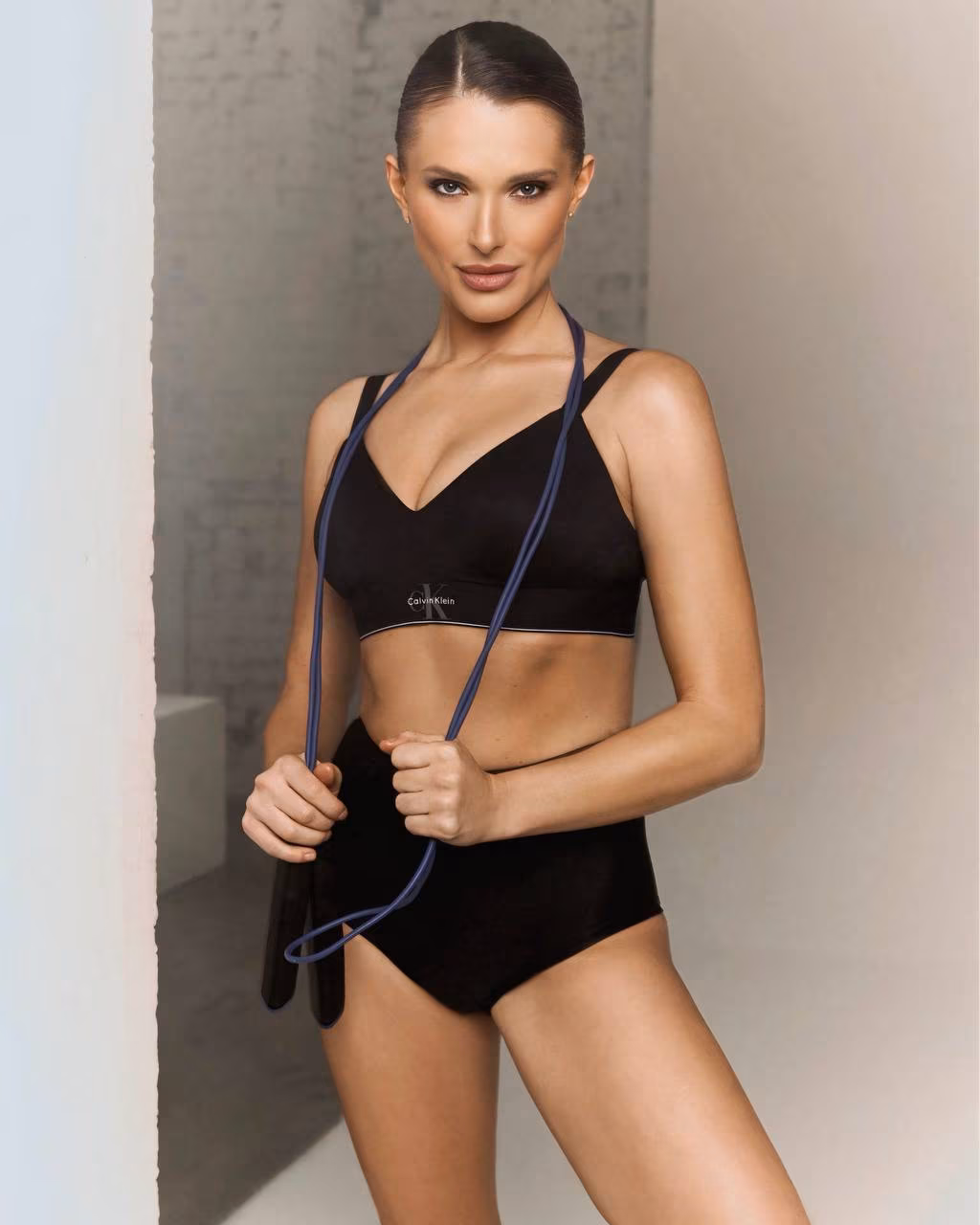 Viktoria 34 Milano Italy Want to be your lifetime partner and bride