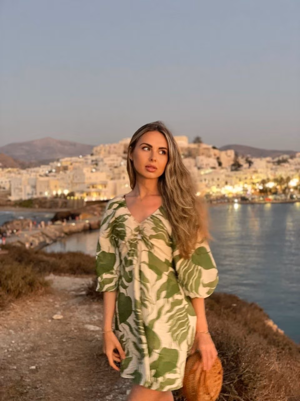 Anna 30 Odessa Ukraine Want to share laughter as your bride