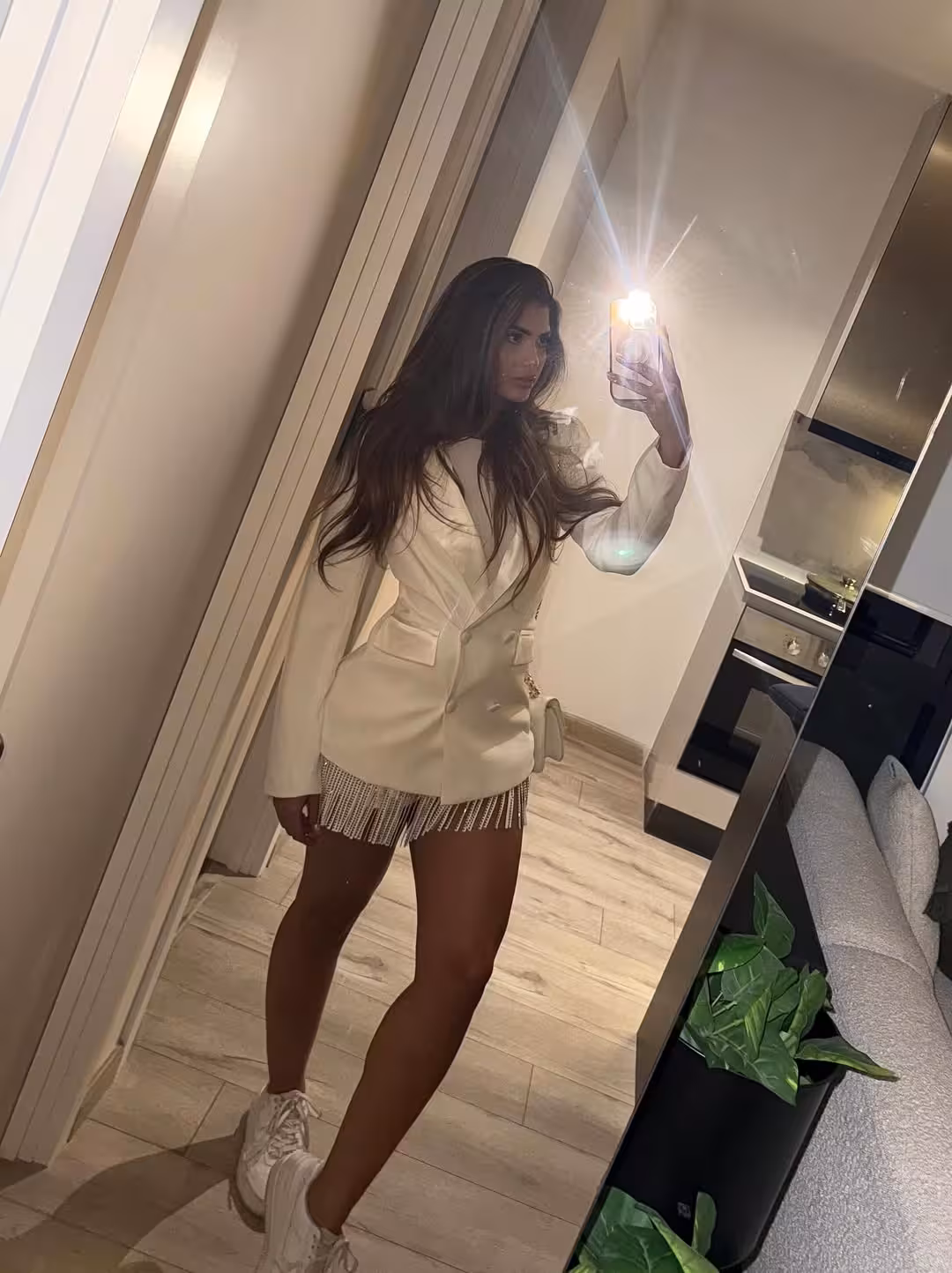 Sara dating a russian woman