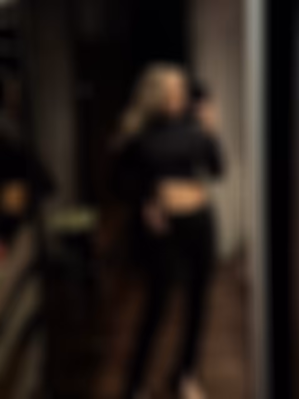 Anastasia dating russian woman in usa